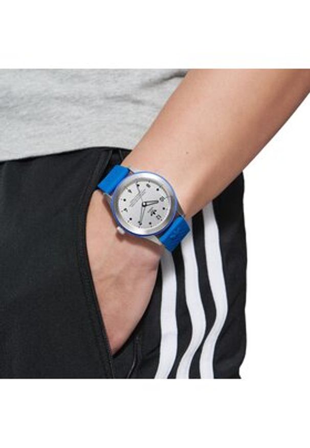 adidas Originals Zegarek Code Three Watch AOSY23032 Srebrny. Kolor: srebrny