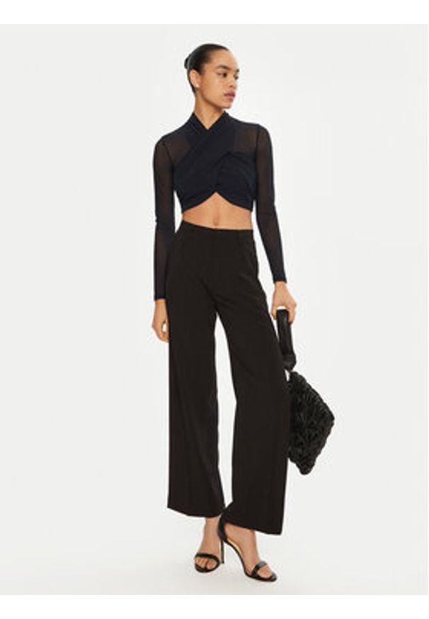 BARDOT Bluzka 55001TB2 Granatowy Slim Fit. Kolor: niebieski. Materiał: syntetyk
