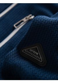Ombre Clothing - Strukturalna kurtka biker męska ze stójką – ciemnoniebieska V1 - Rozmiar: M. Okazja: na co dzień. Typ kołnierza: kołnierzyk stójkowy. Kolor: niebieski. Materiał: skóra, poliester, dzianina. Styl: casual, elegancki #6