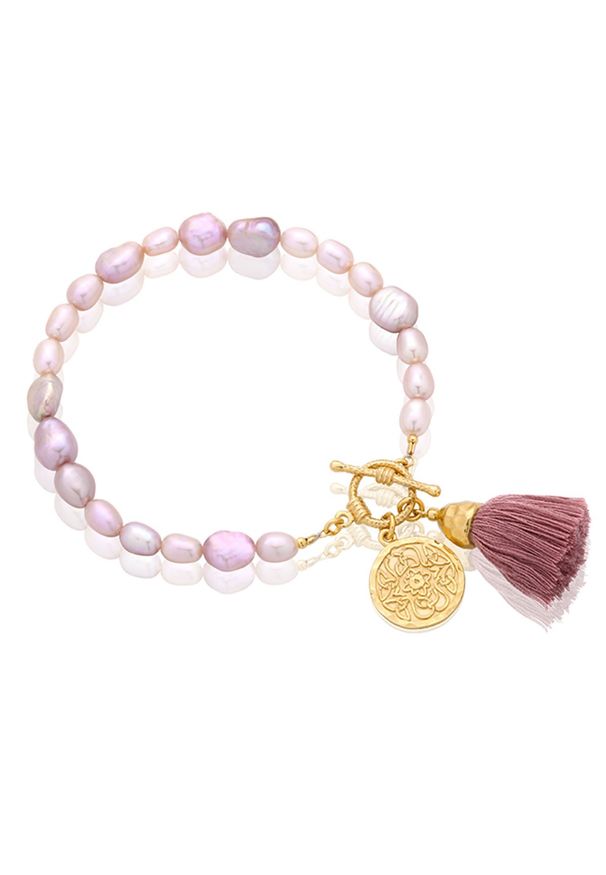 MOKOBELLE - Bransoletka z różowych pereł z chwostem i medalikiem Mokobelle. Materiał: pozłacane. Kolor: różowy, wielokolorowy, fioletowy. Kamień szlachetny: perła