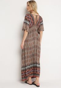 Born2be - Brązowa Boho Sukienka z Szerokimi Rękawami z Gumką w Pasie i Wiązaniem na Plecach Piomina. Typ kołnierza: choker, dekolt w kształcie V. Kolor: brązowy. Wzór: aplikacja. Styl: boho #6