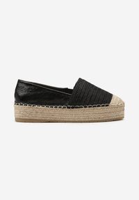 Renee - Czarne Espadryle z Plecioną Platformą i Ażurową Cholewką Kaorris. Nosek buta: okrągły. Kolor: czarny. Materiał: materiał. Szerokość cholewki: normalna. Wzór: ażurowy. Sezon: lato. Obcas: na platformie. Wysokość obcasa: niski