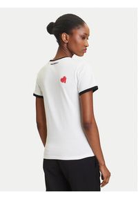 Karl Lagerfeld - KARL LAGERFELD T-Shirt A3W17015 Écru Regular Fit. Typ kołnierza: dekolt w karo. Kolor: kremowy. Materiał: bawełna #4