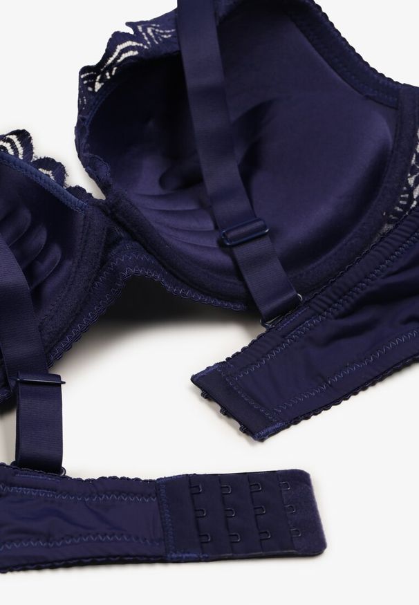 Born2be - Granatowy Biustonosz Push Up z Koronką Pelotia. Kolor: niebieski. Materiał: koronka. Rodzaj stanika: push-up. Wzór: koronka