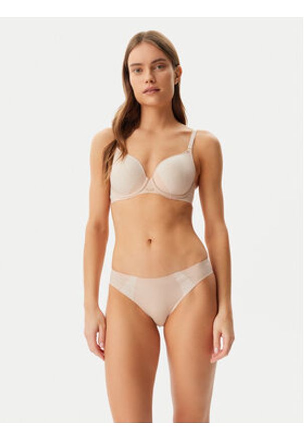 Chantelle Biustonosz z fiszbiną C18IN3 Beżowy. Kolor: beżowy. Materiał: syntetyk