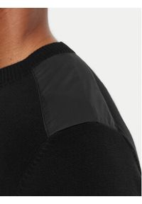 Karl Lagerfeld - KARL LAGERFELD Sweter 655029 561398 Czarny Slim Fit. Typ kołnierza: dekolt w karo. Kolor: czarny. Materiał: bawełna #4
