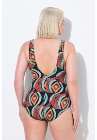 ULLA POPKEN - Damski Strój kąpielowy graficzny nadruk miękkie miseczki z recyklingu. Kolekcja: plus size. Kolor: czarny. Materiał: poliester, elastan, poliamid, materiał. Wzór: nadruk