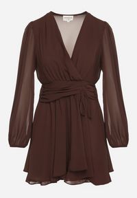 Born2be - Brązowa Rozkloszowana Sukienka z Siateczki z Kopertowym Dekoltem Zenessa. Typ kołnierza: dekolt kopertowy. Kolor: brązowy. Materiał: poliester, materiał. Typ sukienki: kopertowe #5