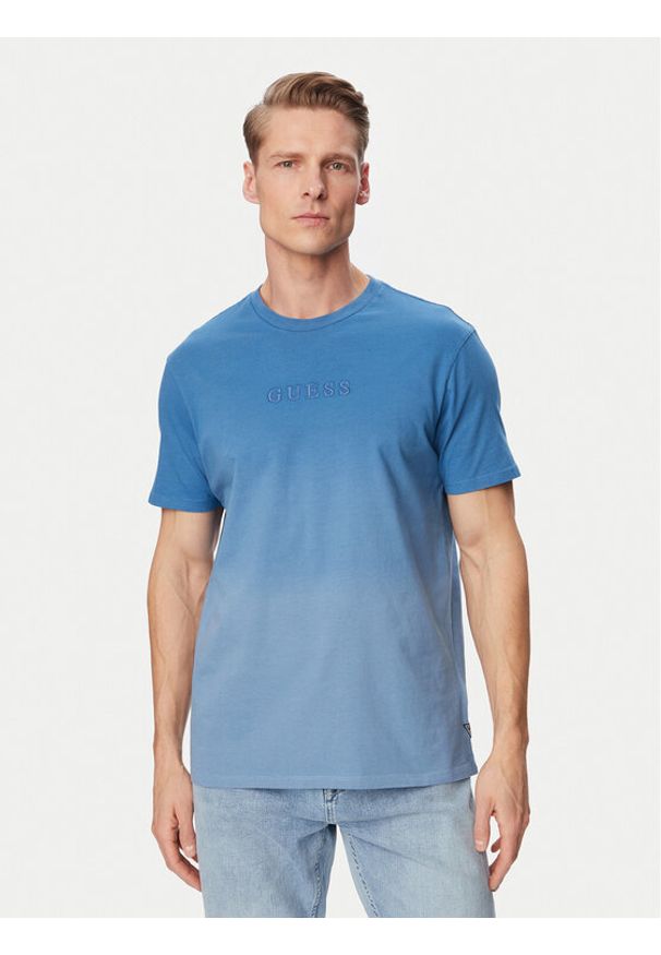 Guess T-Shirt M6GI29 K3258 Niebieski Regular Fit. Kolor: niebieski. Materiał: bawełna