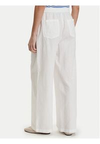 Tommy Jeans Spodnie materiałowe DW0DW22285 Biały Loose Fit. Kolor: biały. Materiał: len #5