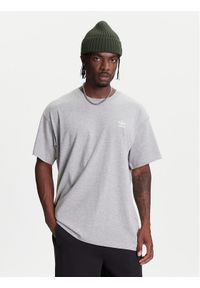 Adidas - adidas T-Shirt Trefoil Essentials JY6270 Szary Oversize. Kolor: szary. Materiał: bawełna