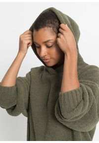 bonprix - Sweter z kapturem, z polaru baranka. Typ kołnierza: kaptur. Kolor: zielony. Materiał: polar. Sezon: zima #2