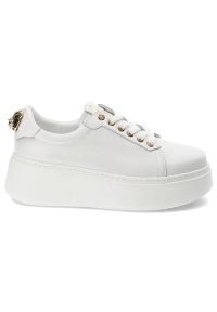 CheBello - Białe Sneakersy Chebello Modne Buty Damskie. Kolor: biały. Szerokość cholewki: normalna. Obcas: na obcasie. Wysokość obcasa: średni #4
