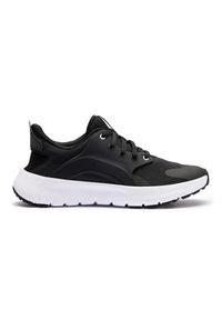 Decathlon - Buty do chodzenia damskie Newfeel SW500.1 stopa standardowa. Okazja: na spacer. Zapięcie: sznurówki. Kolor: czarny. Materiał: materiał. Sport: turystyka piesza