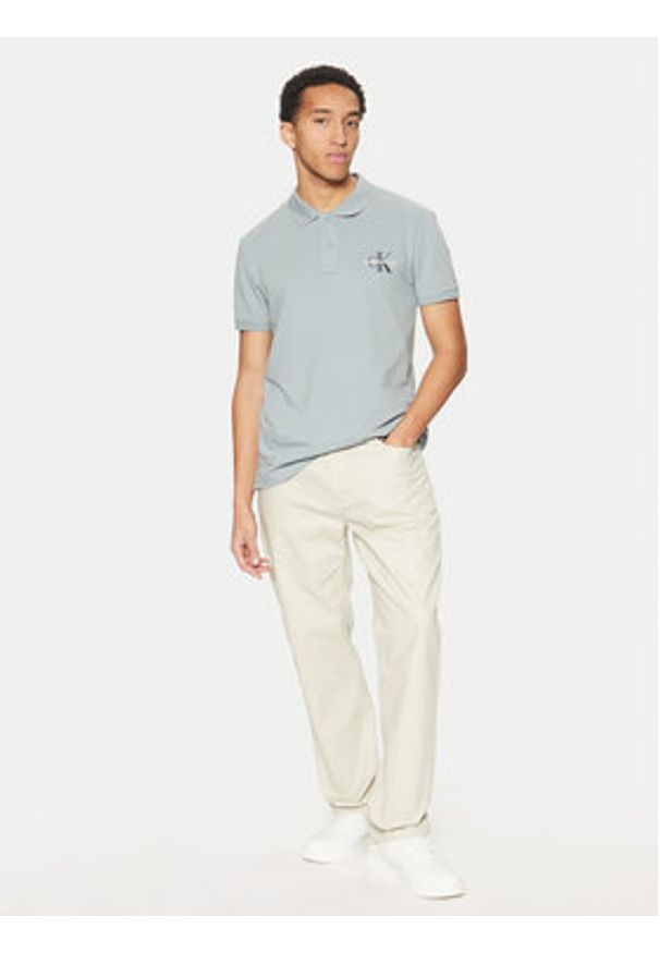 Calvin Klein Jeans Polo Monologo J30J325664 Niebieski Regular Fit. Typ kołnierza: polo. Kolor: niebieski. Materiał: bawełna