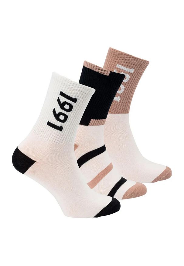 Iguana - Skarpetki Męskie Ignini 3pak. Kolor: czarny, wielokolorowy, brązowy, biały. Sport: turystyka piesza