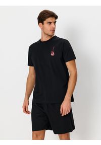 Sinsay - Piżama z ozdobnym nadrukiem na plecach - czarny. Kolor: czarny. Wzór: nadruk #1