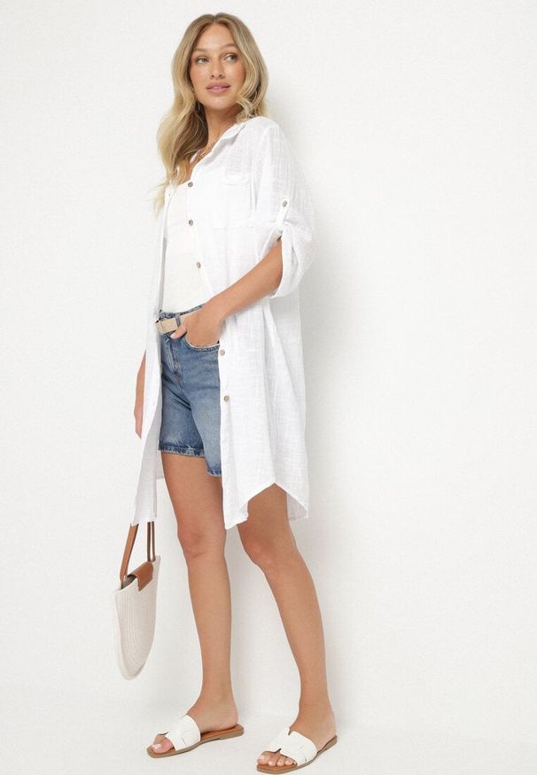 Born2be - Biała Bawełniana Koszula Oversize Savirise. Okazja: na co dzień. Kolor: biały. Materiał: bawełna. Styl: elegancki, casual, klasyczny