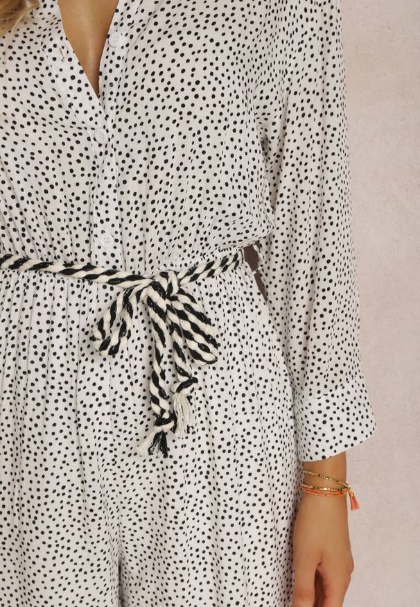 Renee - Biały Kombinezon Ortiz. Kolor: biały. Długość rękawa: długi rękaw. Długość: długie. Wzór: aplikacja, kropki