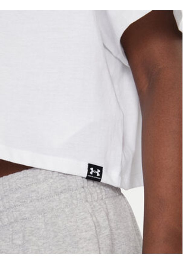 Under Armour T-Shirt Rival 1389721 Biały Loose Fit. Kolor: biały. Materiał: syntetyk, bawełna