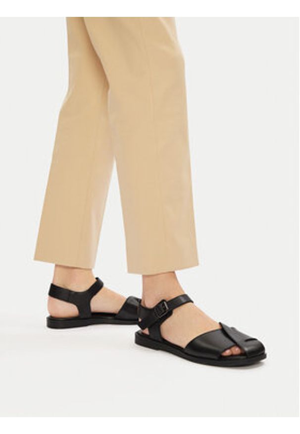 Lasocki Sandały EST-HELENA-04 Czarny. Kolor: czarny. Materiał: skóra