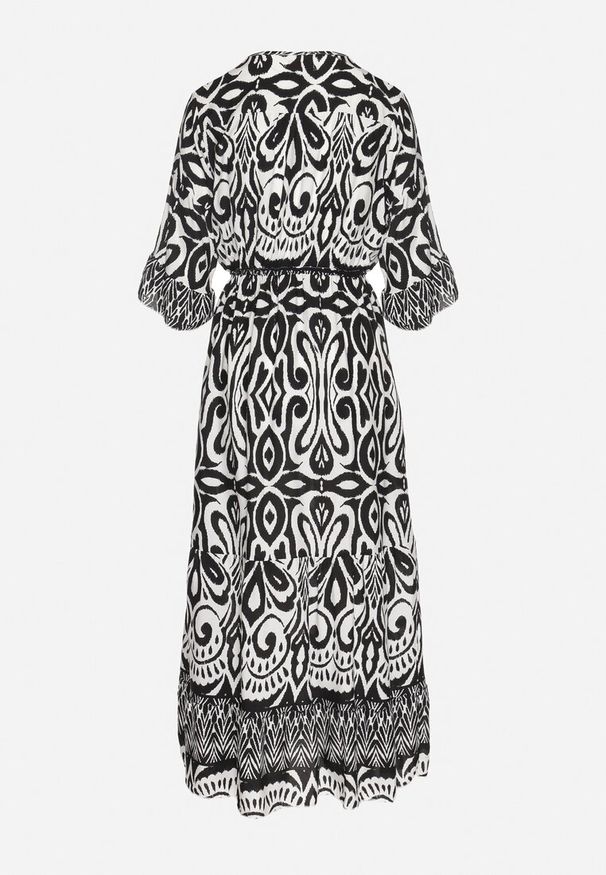 Born2be - Czarna Sukienka Bawełniana w Ornamentalny Wzór z Gumką w Talii Orrielle. Okazja: na co dzień. Typ kołnierza: dekolt w serek. Kolor: czarny. Materiał: bawełna. Typ sukienki: sportowe. Styl: casual, sportowy