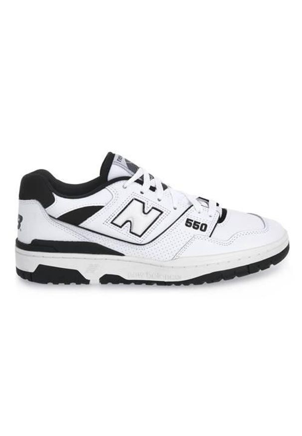 Buty do chodzenia dla dorosłych New Balance 550 Black White. Okazja: na co dzień. Kolor: biały. Materiał: skóra. Sport: turystyka piesza