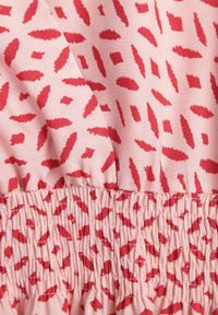 Born2be - Różowa Sukienka Midi z Wiskozy z Cienkimi Gumkami w Pasie i Kopertowym Dekoltem Manni. Typ kołnierza: dekolt kopertowy. Kolor: różowy. Materiał: wiskoza. Długość rękawa: bez rękawów. Wzór: kwiaty. Typ sukienki: kopertowe. Długość: midi #3