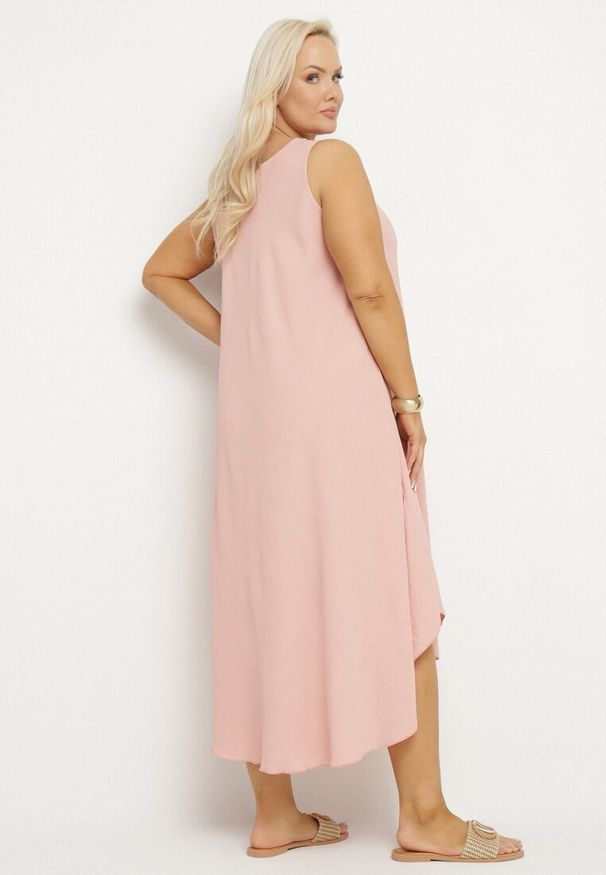 Born2be - Różowa Rozkloszowana Sukienka z Bawełną Nairilo. Okazja: na spacer. Kolor: różowy. Materiał: bawełna. Sezon: lato. Styl: elegancki, klasyczny