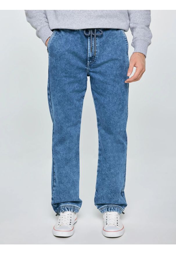Big-Star - Jeansy męskie loose niebieskie Willu 319. Kolor: niebieski. Sezon: lato. Styl: klasyczny, retro, wakacyjny