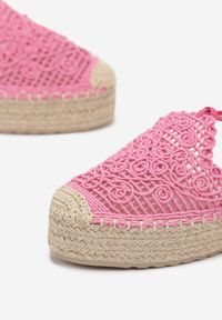 Born2be - Fuksjowe Sandały w Stylu Wiązanych Espadryli na Plecionej Platformie Vanesha. Kolor: różowy. Obcas: na platformie #5