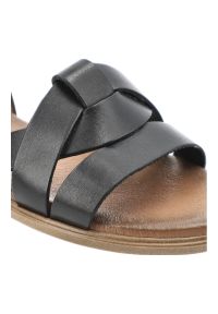 Sandały damskie Armodo, cholewka skóra naturalna płaski fason krzyżujące się paski otwarty nosek niski obcas klasyczna podeszwa, czarny, 40476. Okazja: na spacer, na co dzień, do pracy. Nosek buta: otwarty. Zapięcie: pasek. Kolor: czarny. Wzór: paski. Materiał: skóra. Sezon: lato. Obcas: na obcasie. Styl: klasyczny. Wysokość obcasa: niski #3