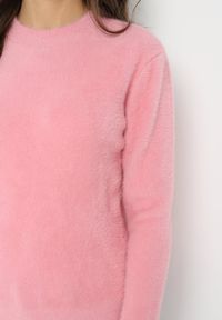 Born2be - Różowy Puchaty Sweter Wełniany Helmintts. Kolor: różowy. Materiał: wełna. Długość rękawa: długi rękaw. Długość: długie #5