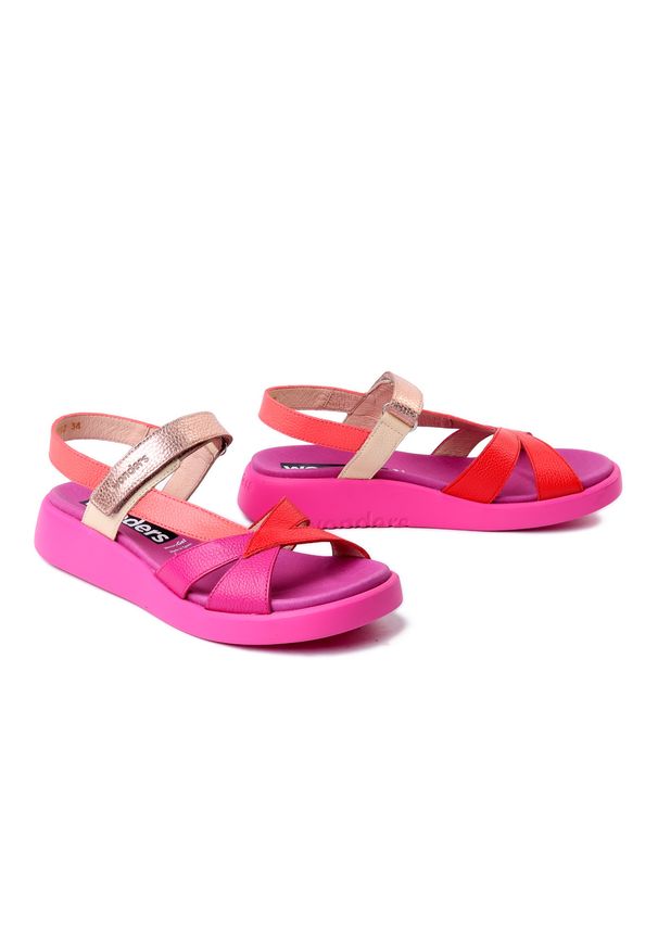 Wonders - WONDERS C-6552 fucsia, sandały damskie. Zapięcie: rzepy. Kolor: różowy