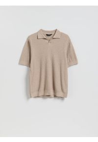 Reserved - Strukturalny sweter polo - beżowy. Typ kołnierza: polo. Kolor: beżowy. Materiał: dzianina, bawełna #1