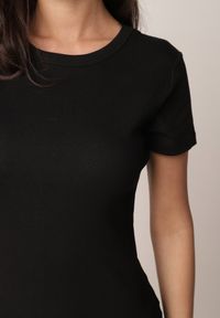 Born2be - Czarna Bawełniana Sukienka o Prostym Kroju Typu T-shirt Zelosise. Okazja: do pracy, na co dzień. Kolor: czarny. Materiał: bawełna. Typ sukienki: proste. Styl: sportowy, klasyczny, elegancki, casual #5