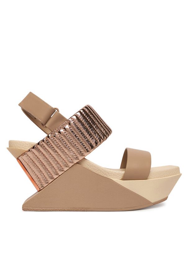United Nude Sandały Delta Wedge Puffier 10988971188 Beżowy. Kolor: beżowy. Materiał: skóra