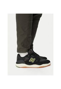 Sneakersy New Balance. Kolor: czarny #1