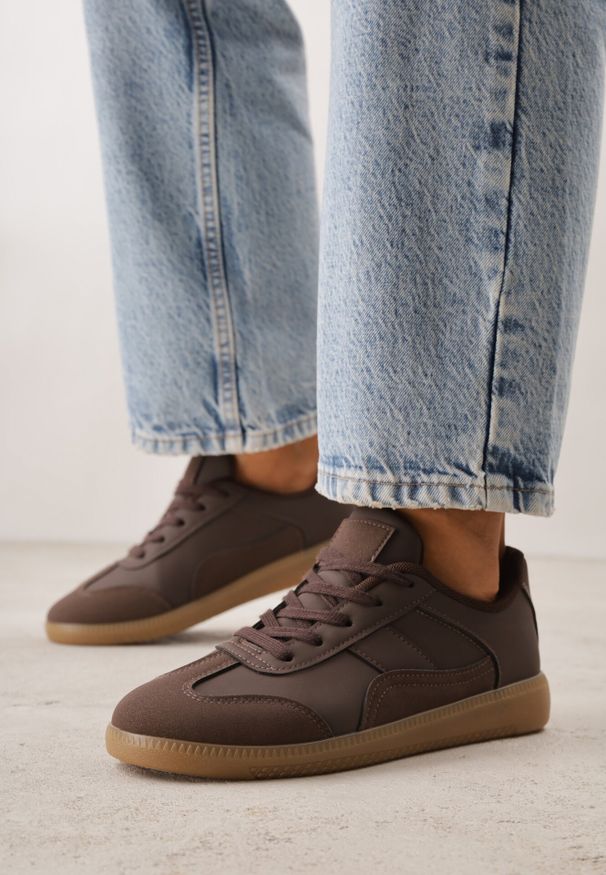 Born2be - Brązowe Sneakersy VICES Typu Klasyczne Tenisówki z Łączonych Materiałów Azinina. Okazja: na co dzień. Kolor: brązowy. Materiał: materiał