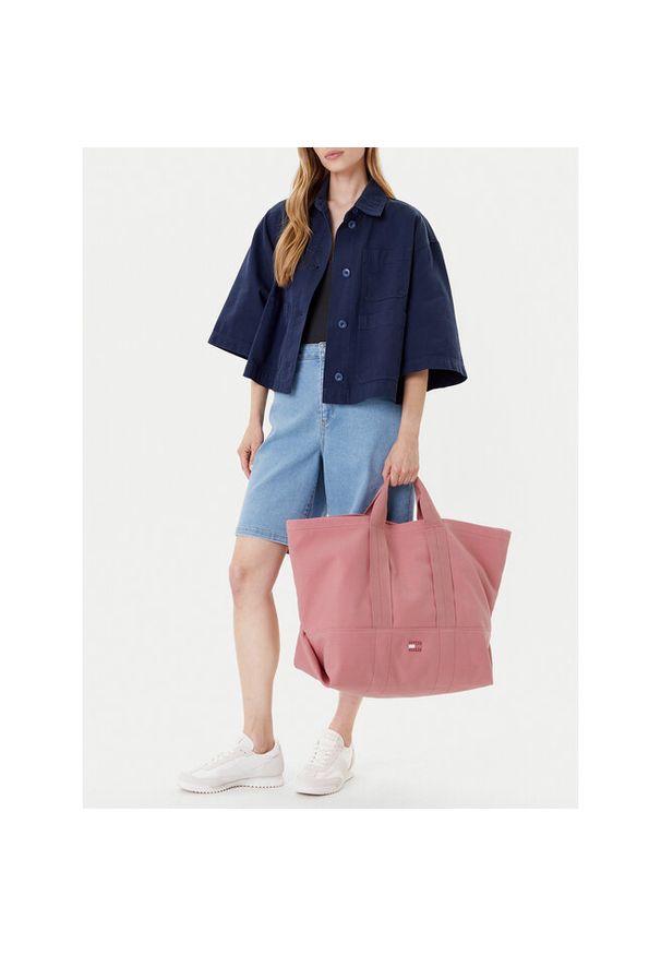 Torebka Tommy Jeans. Kolor: różowy