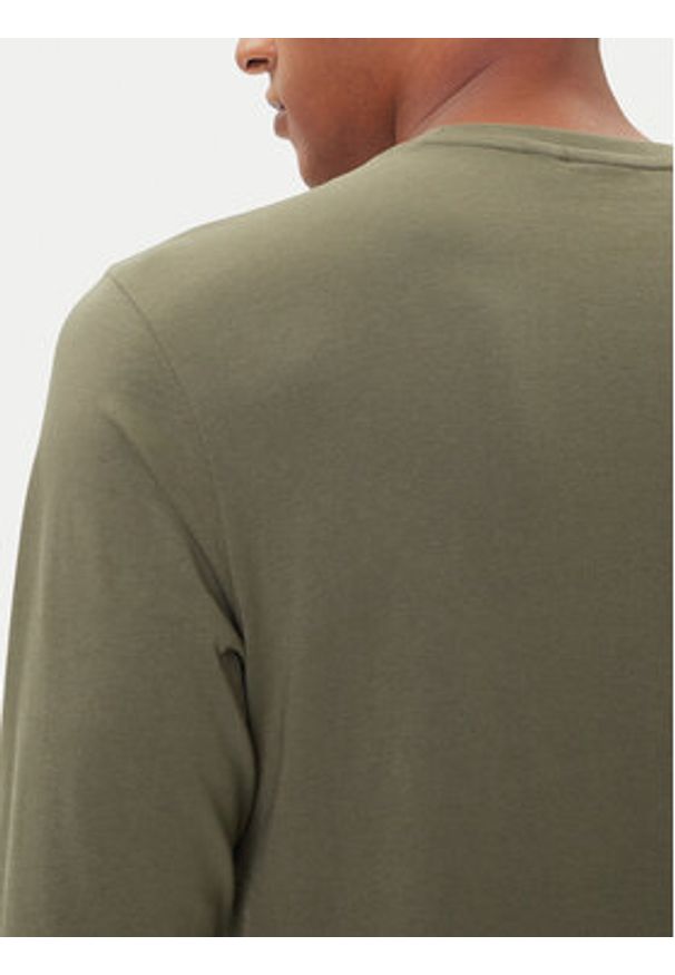 Napapijri Longsleeve Salis NP0A4HN7 Zielony Regular Fit. Kolor: zielony. Materiał: bawełna. Długość rękawa: długi rękaw