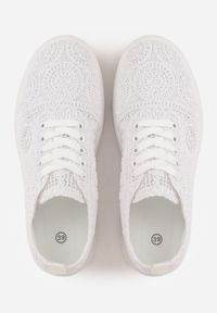 Renee - Białe Sneakersy Boho na Platformie Zdobione Plecionym Wzorem Abilama. Kolor: biały. Materiał: jeans, zamsz. Szerokość cholewki: normalna. Wzór: aplikacja. Obcas: na platformie #4