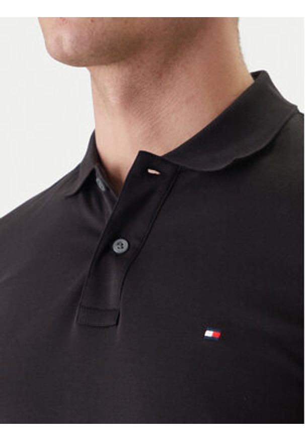 TOMMY HILFIGER - Tommy Hilfiger Polo MW0MW42743 Czarny Slim Fit. Typ kołnierza: polo. Kolor: czarny. Materiał: bawełna