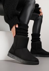 Born2be - Czarne Śniegowce Ozdobione Przeszyciem Retila. Okazja: na co dzień. Kolor: czarny. Materiał: jeans. Wzór: aplikacja. Styl: casual