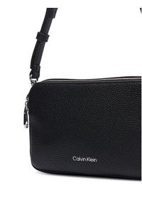 Calvin Klein Torebka Webbing 2X Strap Camera Bag LV04F3656G Czarny. Kolor: czarny. Materiał: skórzane #4