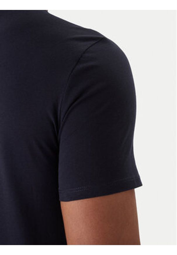 Guess T-Shirt M2YI71 I3Z14 Granatowy Slim Fit. Kolor: niebieski. Materiał: bawełna