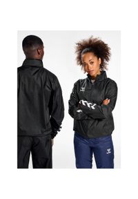 Kurtka ortalionowa piłkarska dla dorosłych Hummel Core XK Spray Jacket. Kolor: czarny. Sport: piłka nożna #2