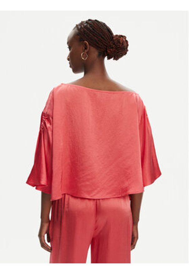 Pinko - PINKO Bluzka 104671 A2BU Koralowy Relaxed Fit. Kolor: pomarańczowy. Materiał: syntetyk