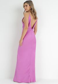 Born2be - Fioletowa Satynowa Sukienka na Ramiączkach Tereda. Kolor: fioletowy. Materiał: satyna. Długość rękawa: na ramiączkach. Styl: elegancki