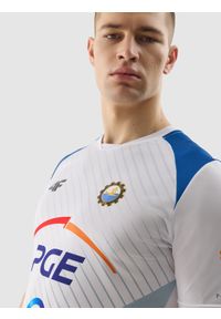 4f - 4F Koszulka klubowa z sezonu 22/23 męska 4F x Stal Mielec - multikolor XL. Kolor: wielokolorowy. Materiał: dzianina. Wzór: aplikacja, nadruk